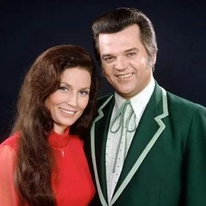 Conway Twitty And Loretta Lynn - Lead Me On